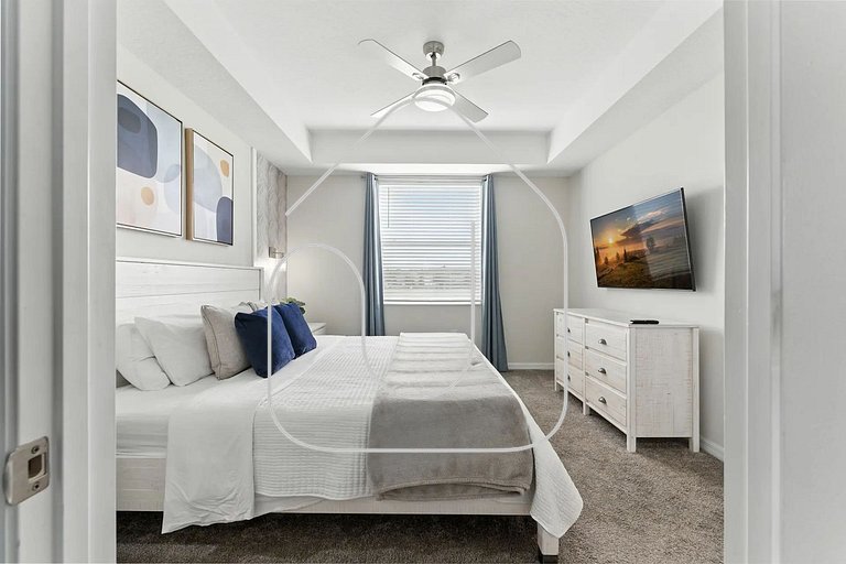 Cozy 2BR/2BA Condo at Storey Lake Resort