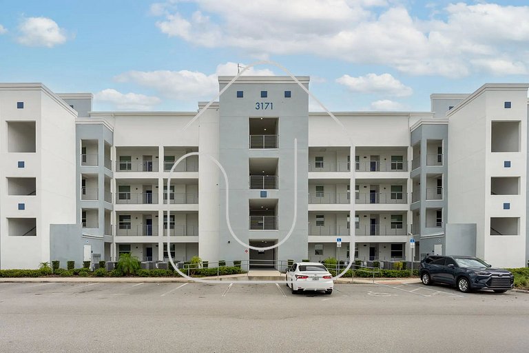 Cozy 2BR/2BA Condo at Storey Lake Resort