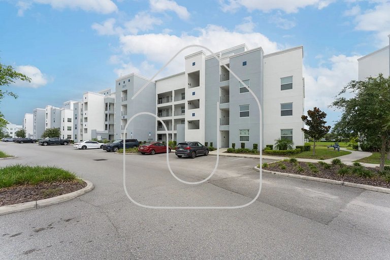 Cozy 2BR/2BA Condo at Storey Lake Resort