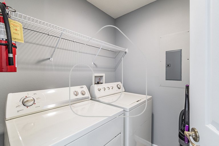 Casa Moderna 3Q c/ Piscina Aquecida – 10min Disney