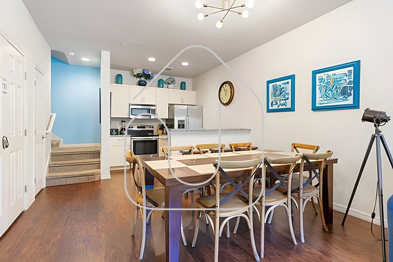 Family-Friendly 3BR in Orlando - 12102