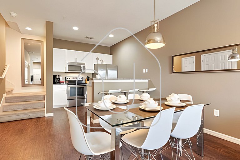Spacious 3‑Beds Orlando Townhome-8980