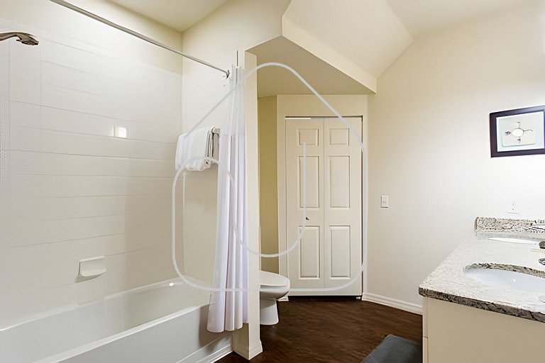 Cozy 3 BR Home Near Disney - 25107