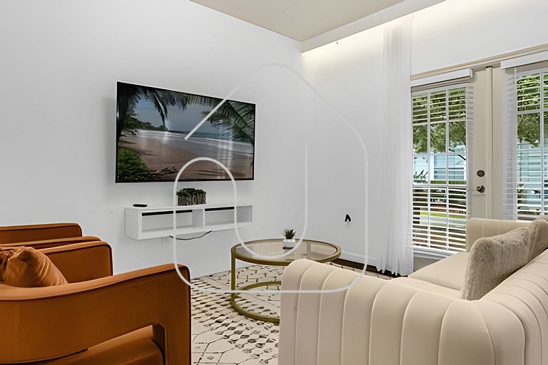 Disney 4-Bed Home Thematic Rooms - 11105