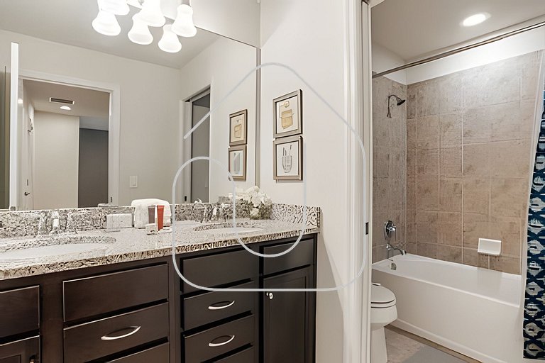 Cozy 5BR Oasis w/Pool in Orlando