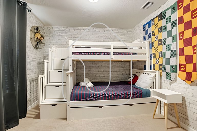 Cozy 5BR Oasis w/Pool in Orlando