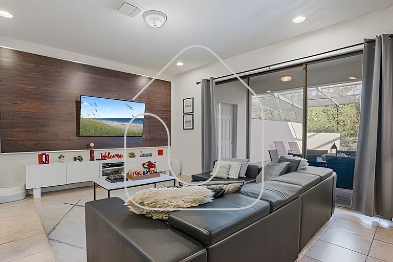 Cozy 5BR Oasis w/Pool in Orlando