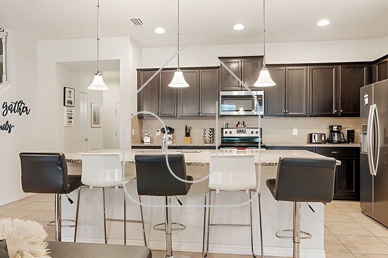 Cozy 5BR Oasis w/Pool in Orlando