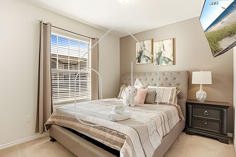 Cozy 5BR Oasis w/Pool in Orlando