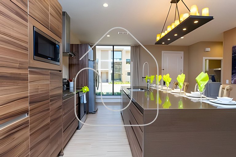 Charming 3BR Home-7527