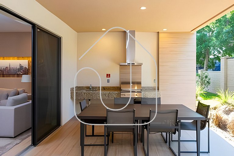 Charming 3BR Home-7527