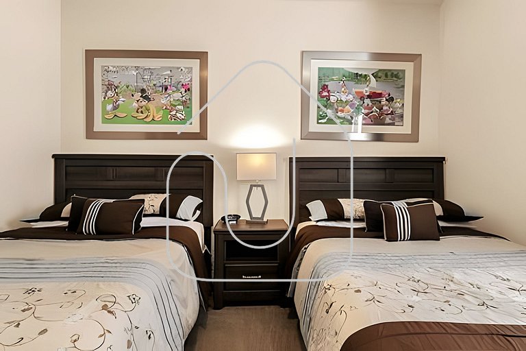 3BR Home Near Disney Parks - 19106