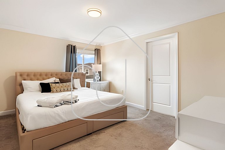 5BR Oasis with Pool in Orlando