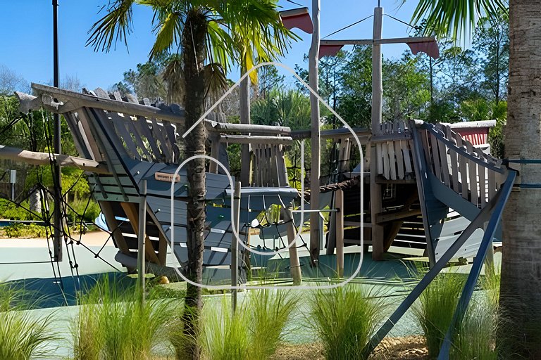 5BR Oasis with Pool in Orlando