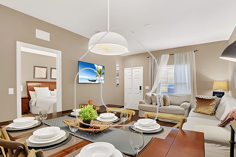 Cozy 3BR Disney Vacation Home - 8932