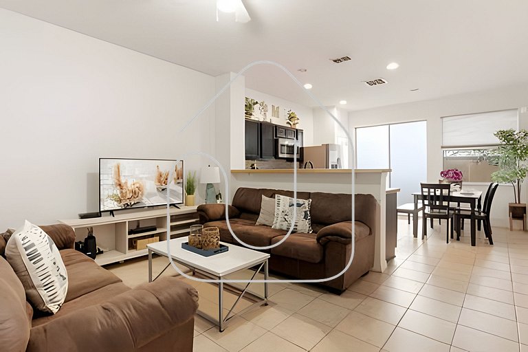 Cozy 3BR 3 Baths Home Near Disney