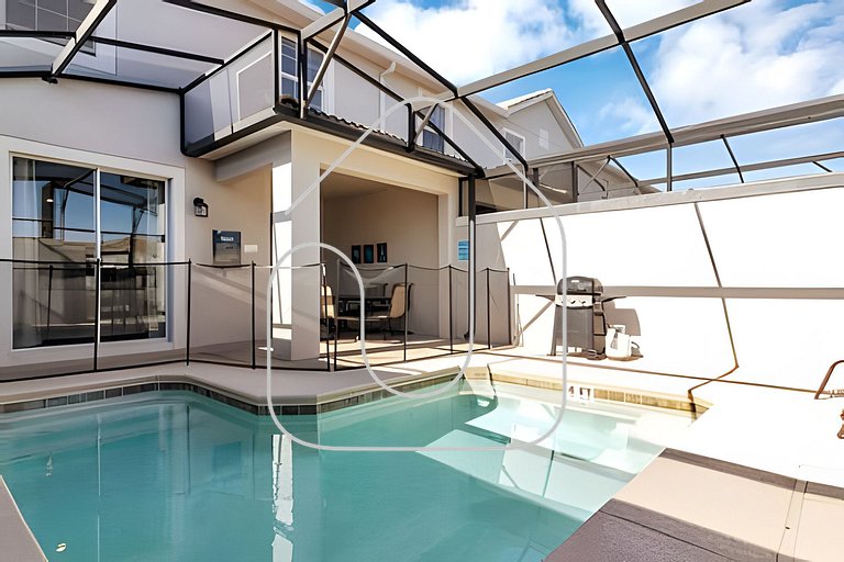 Spacious 4BR Home in Storey Lake -4914