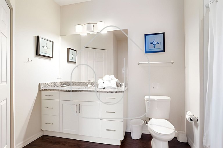 Charming 4BR Minutes from Disney - 20104