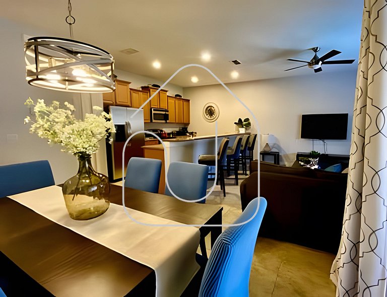 Orlando 4BR/3BA Villa with Private Pool by Disney