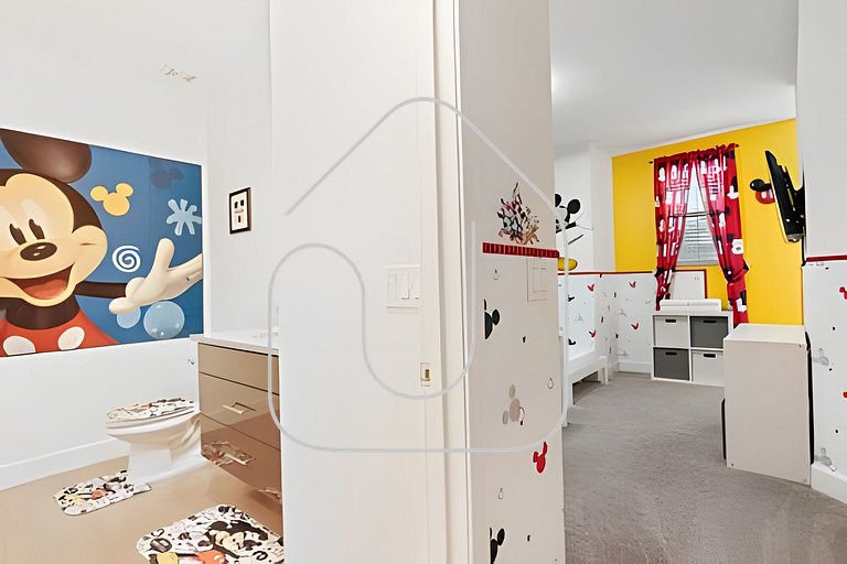 Charming 3 BR W/Pool Near Disney