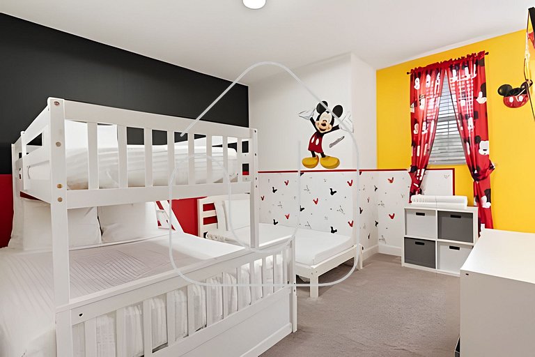 Charming 3 BR W/Pool Near Disney