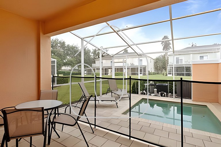 Charming 3 BR W/Pool Near Disney