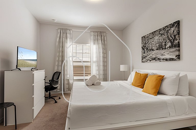 Spacious 4BR Home Near Disney-16101