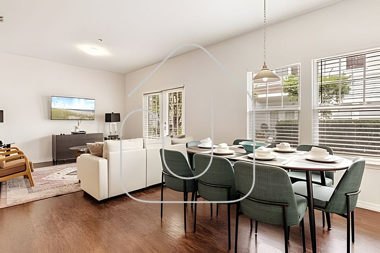 Spacious 4BR Home Near Disney-16101