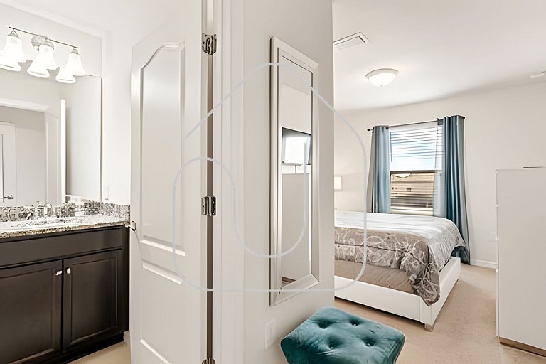 Unik 8936 Windsor at W · Windsor 5BR Retreat | Private Pool