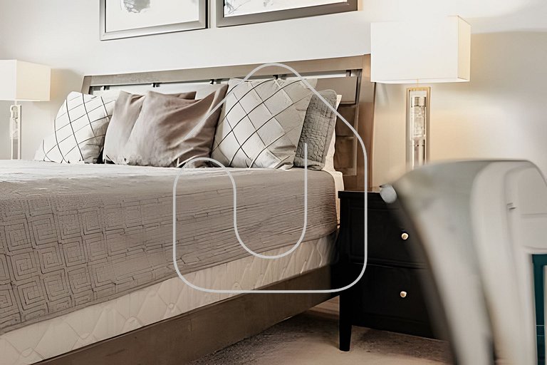 Windsor 5BR Retreat | Private Pool & Club