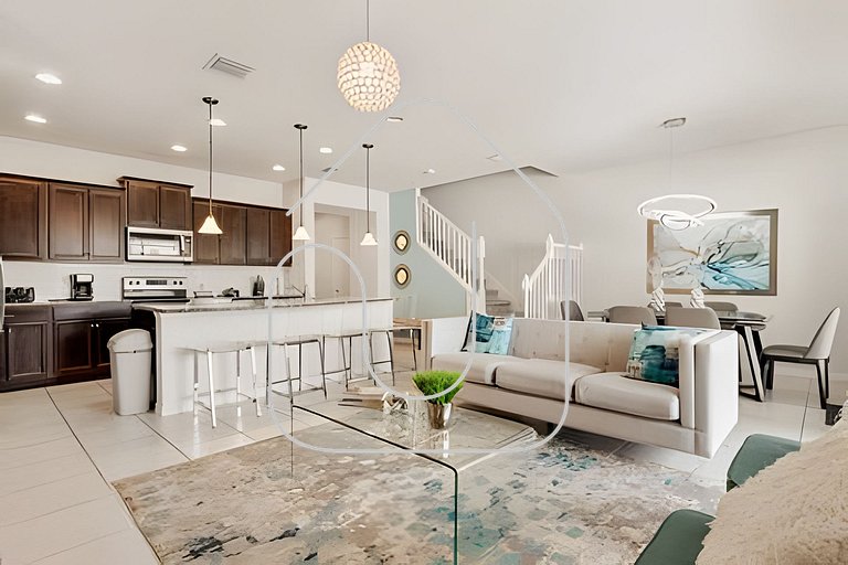 Unik 8936 Windsor at W · Windsor 5BR Retreat | Private Pool