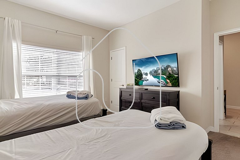 Orlando 4BR w/ Private Pool-4838