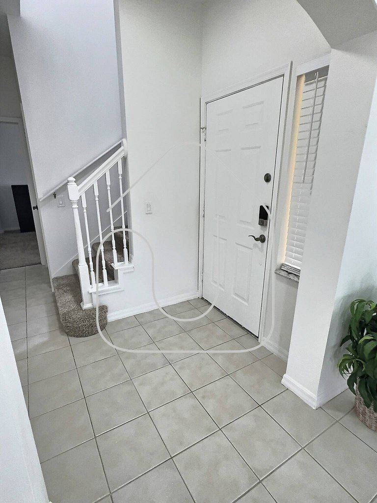 3BR Townhome Lake Berkley - Near Disney