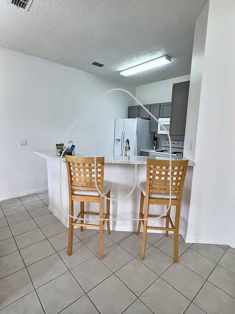 3BR Townhome Lake Berkley - Near Disney