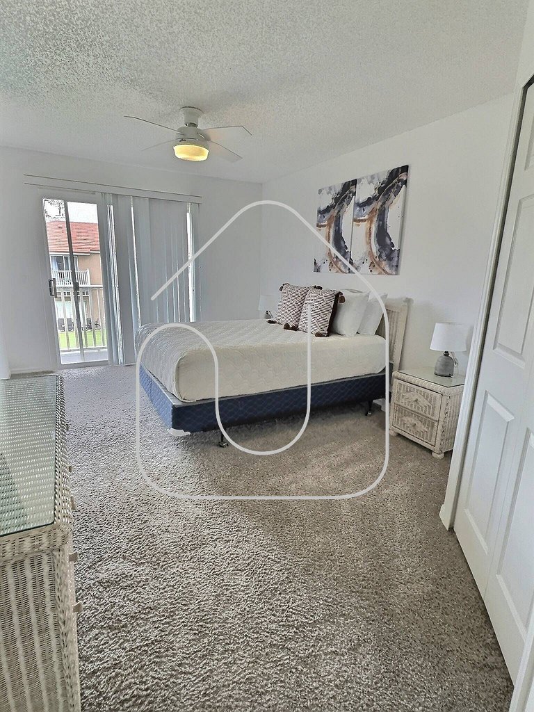 3BR Townhome Lake Berkley - Near Disney