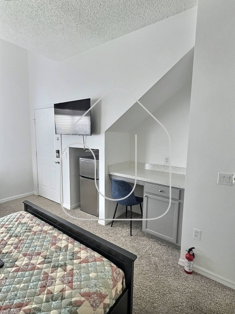 3BR Townhome Lake Berkley - Near Disney