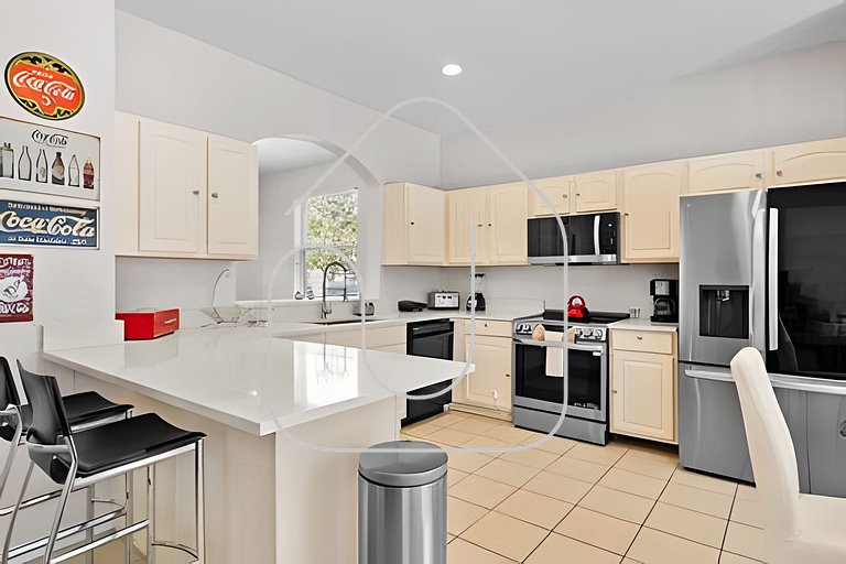 Windsor Hills 5BR ☆ 5min to Disney + Pool