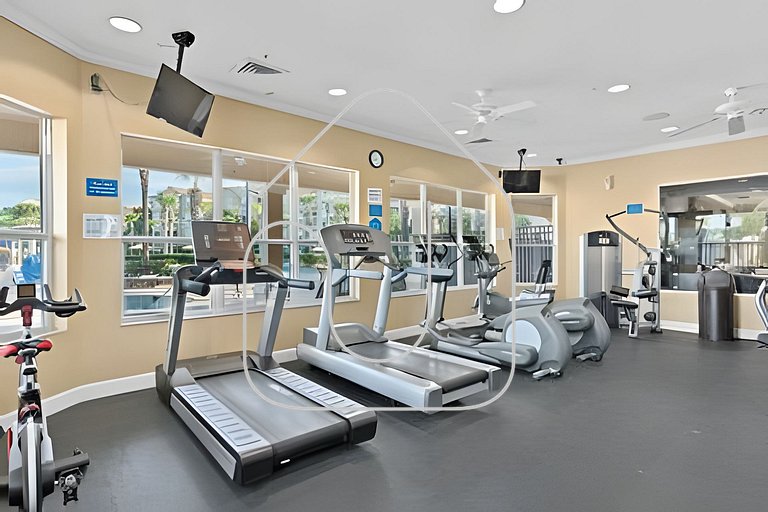 Windsor Hills 5BR ☆ 5min to Disney + Pool