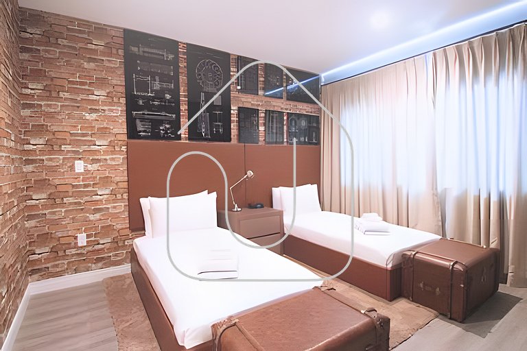 Modern 4 Suites home Magic Village