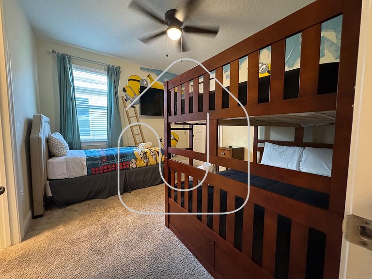 Luxury 8BR Villa w/ Pool & Spa Near Disney