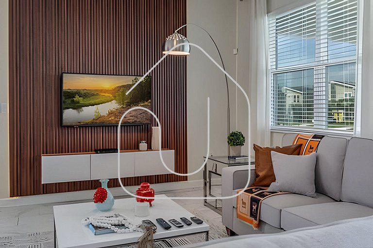 8BR Villa w/ Pool, Theater & Game Room