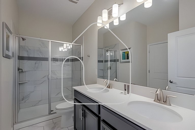 8BR Villa w/ Pool, Theater & Game Room