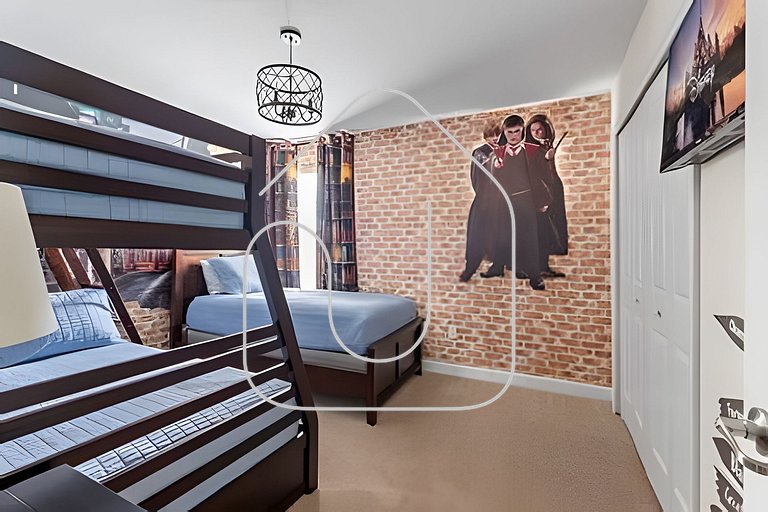 5BR w/ South Pool, Game Room – Storey Lake