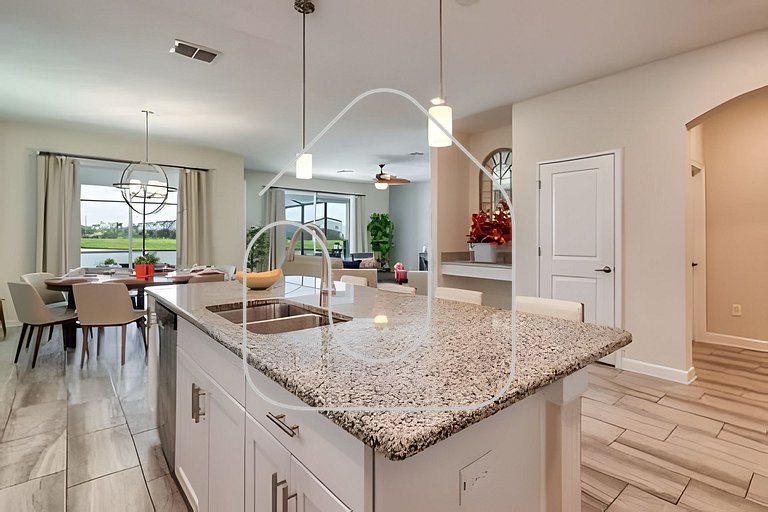 6BR Pool Home w/ Mickey + Avengers – Storey Lake