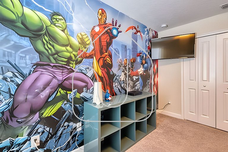 6BR Pool Home w/ Mickey + Avengers – Storey Lake