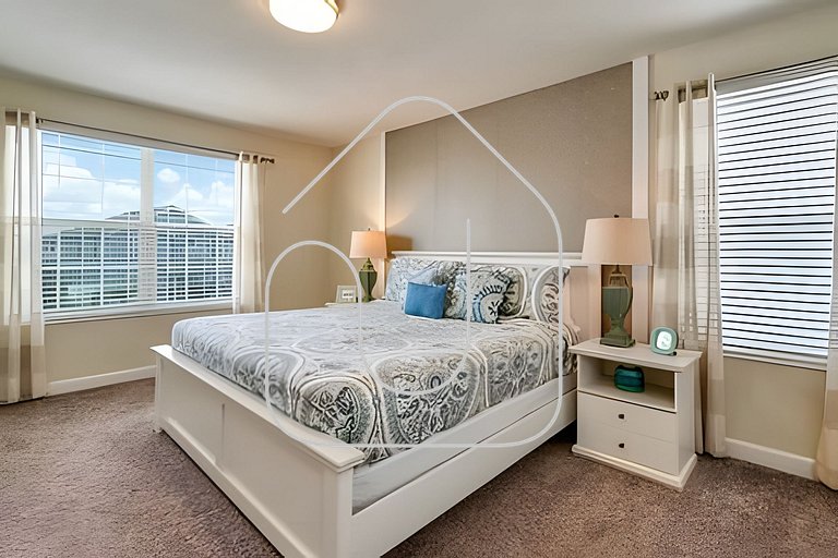 6BR Pool Home w/ Mickey + Avengers – Storey Lake