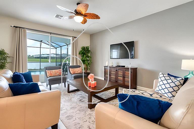 6BR Pool Home w/ Mickey + Avengers – Storey Lake