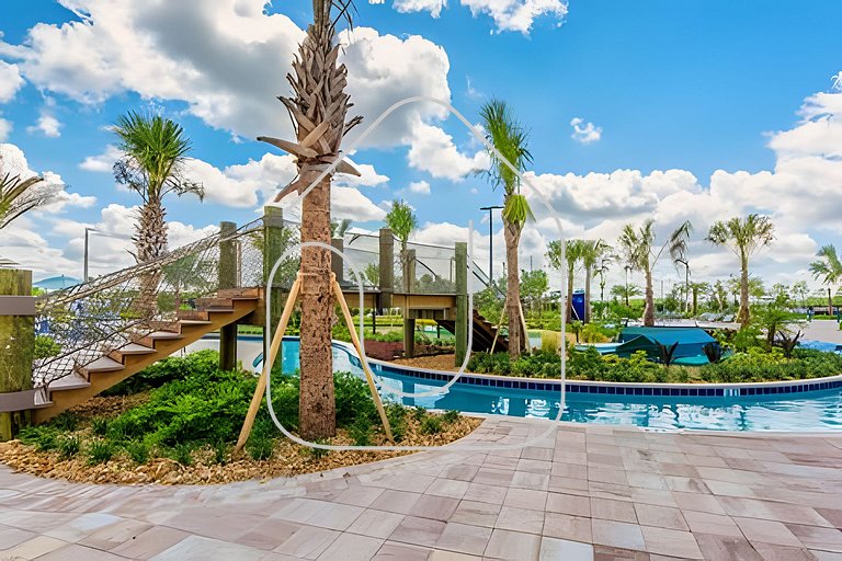 6BR Pool Home w/ Mickey + Avengers – Storey Lake