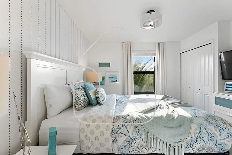 Luxury 6BR Villa w/ Pool, Spa & Near Disney