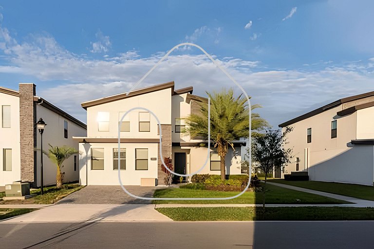 Luxury 6BR Villa w/ Pool, Spa & Near Disney